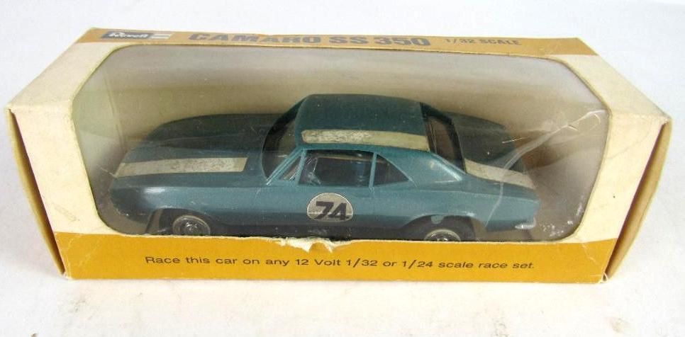 Vintage Revell 1:32 Camaro SS 350 Slot Car in Orig. Box