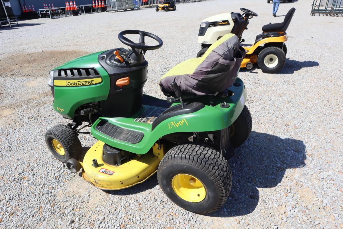 John Deere D105 Mower