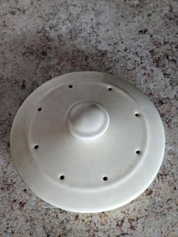 Soft butter yellow ceramic composter stands 11-1/2" to top of lid.