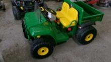 12 VOLT BATTERY POWERED, JOHN DEERE MINI GATOR, reverse, no charger