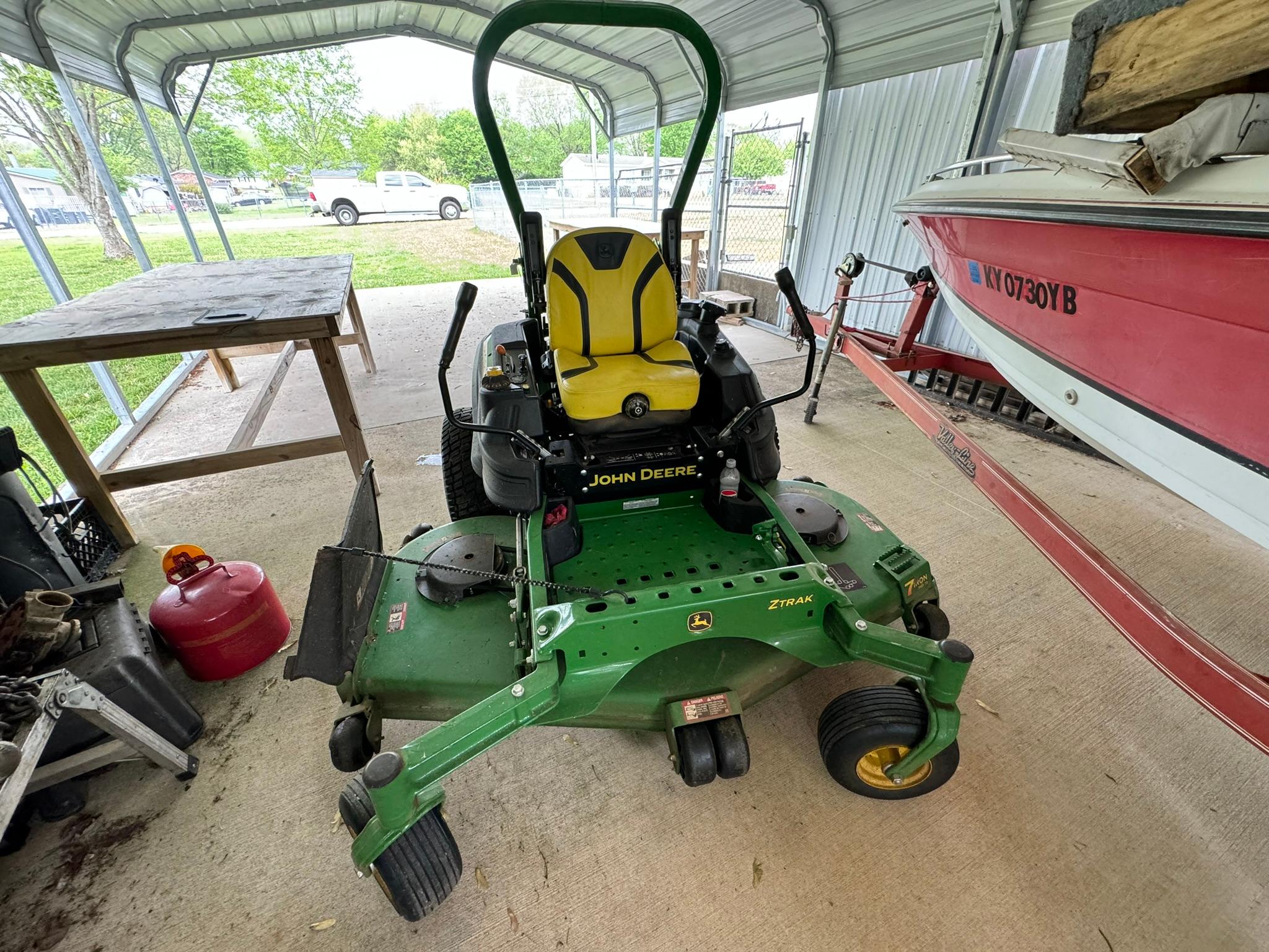 John Deere Z970R Zero-Turn Lawn Mower