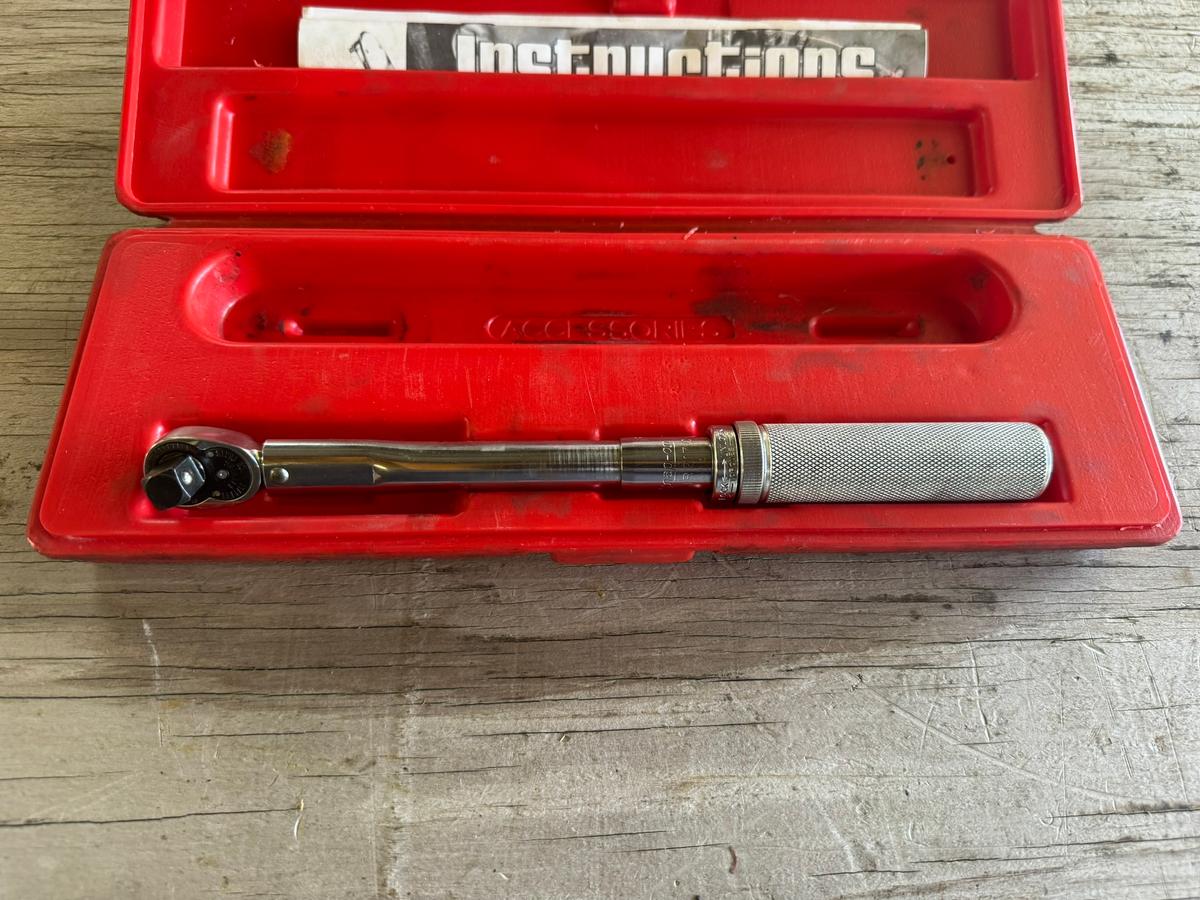 Snap-On 3/8" Torque Wrench 200 Foot Pounds