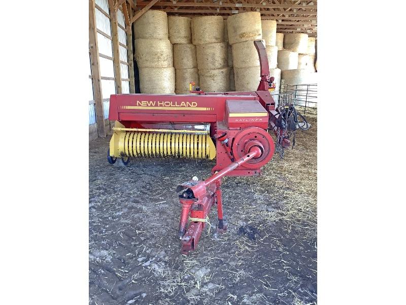 New Holland 316 Hayliner Small Square Baler