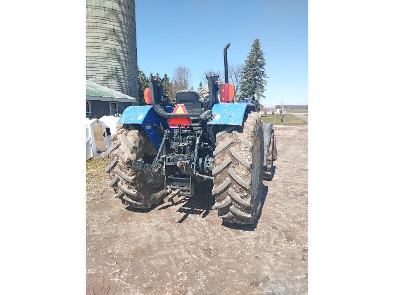 New Holland T5050 MFWD Loader Tractor