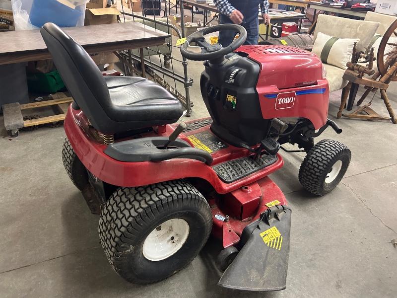 Toro LX468 Twin Cylinder Lawn Tractor - Only 82 Hours