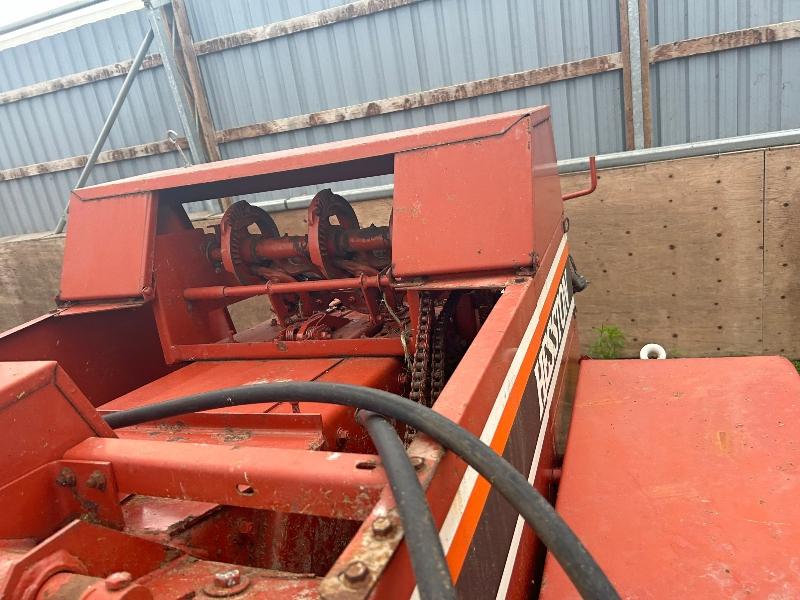 Hesston 4570 Square Baler