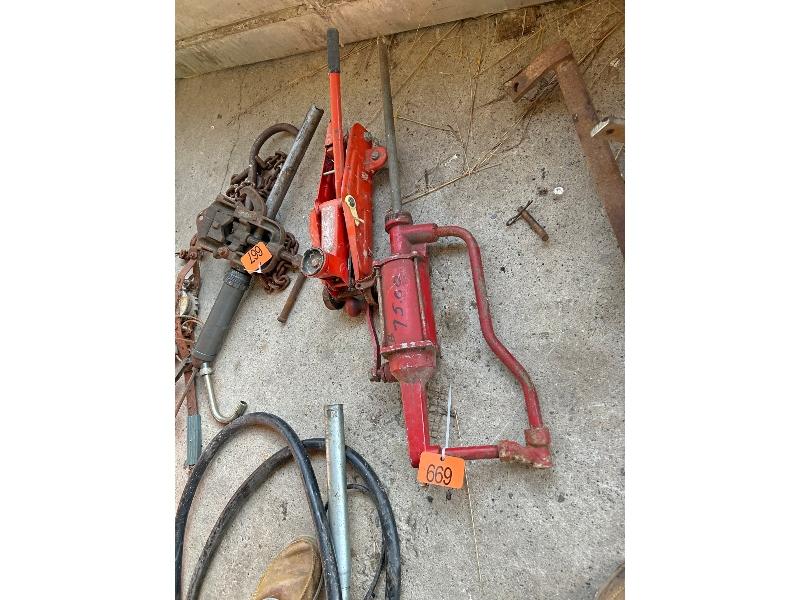 Floor Jack & Barrel Pump