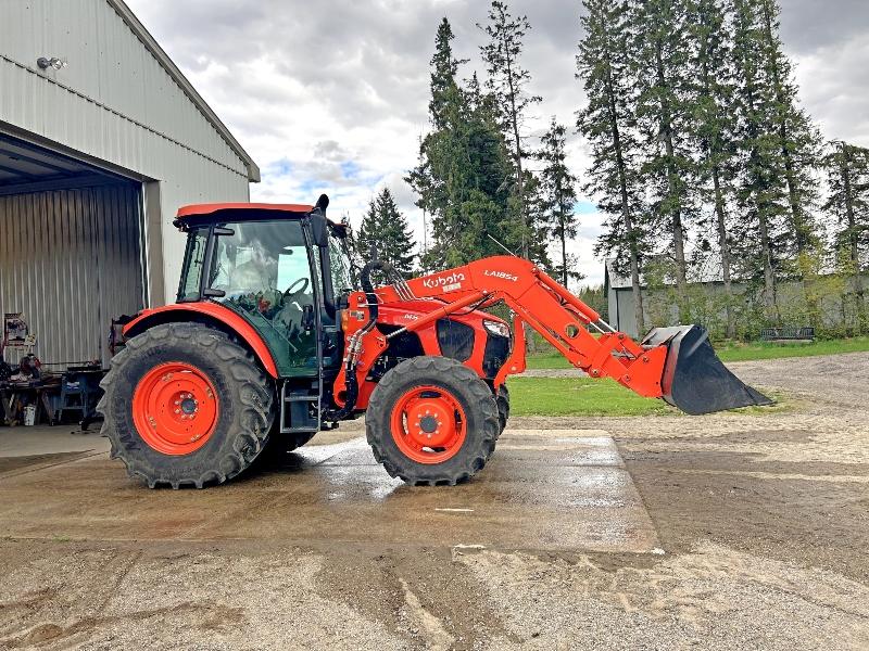 M5-091 Kubota Hydraulic Shuttle Tractor with LA1854 Front End Loader with Alo