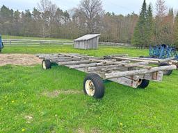 20' Round Bale Wagon - Good Running Gear