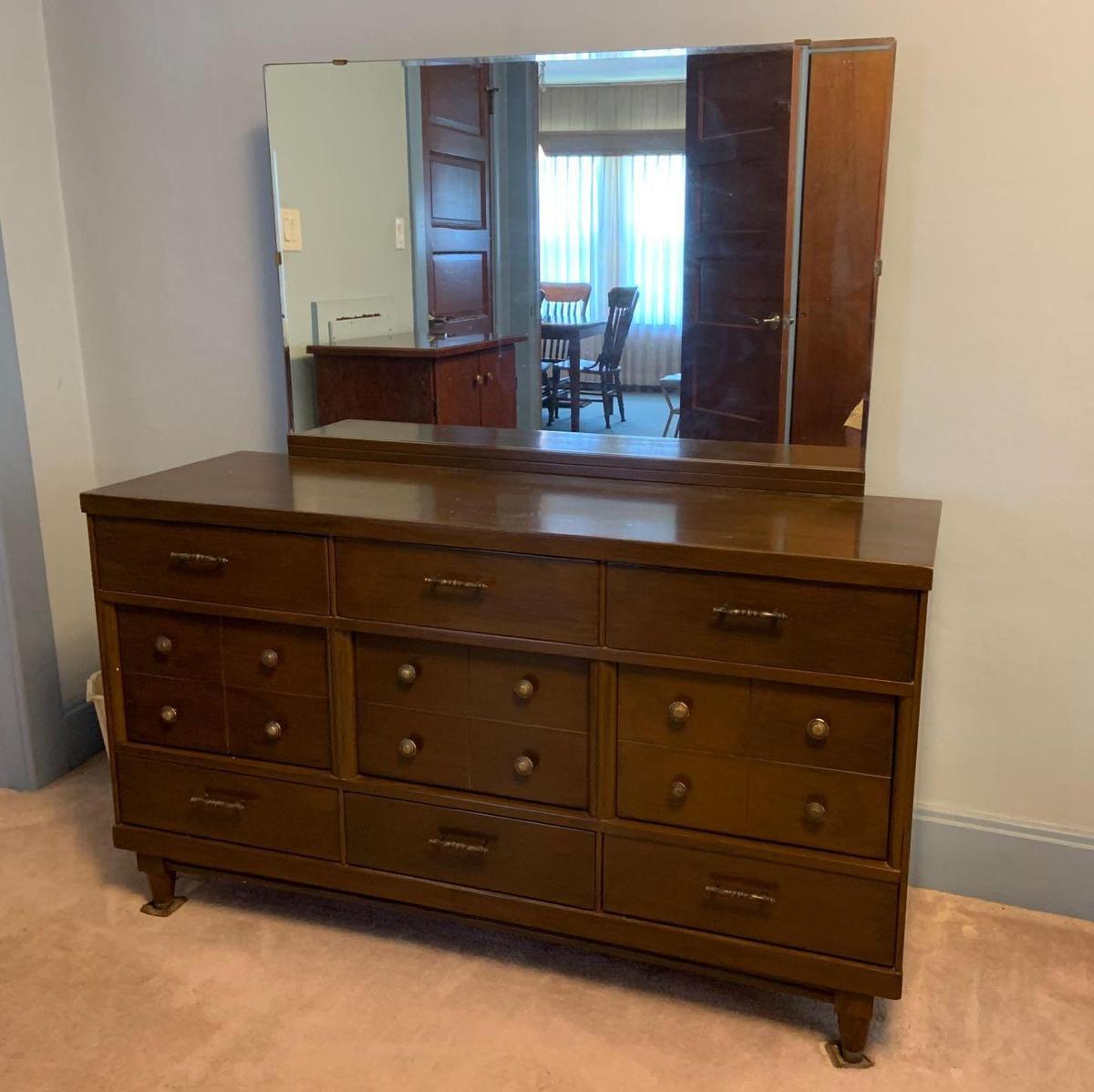 Vintage dresser with mirror