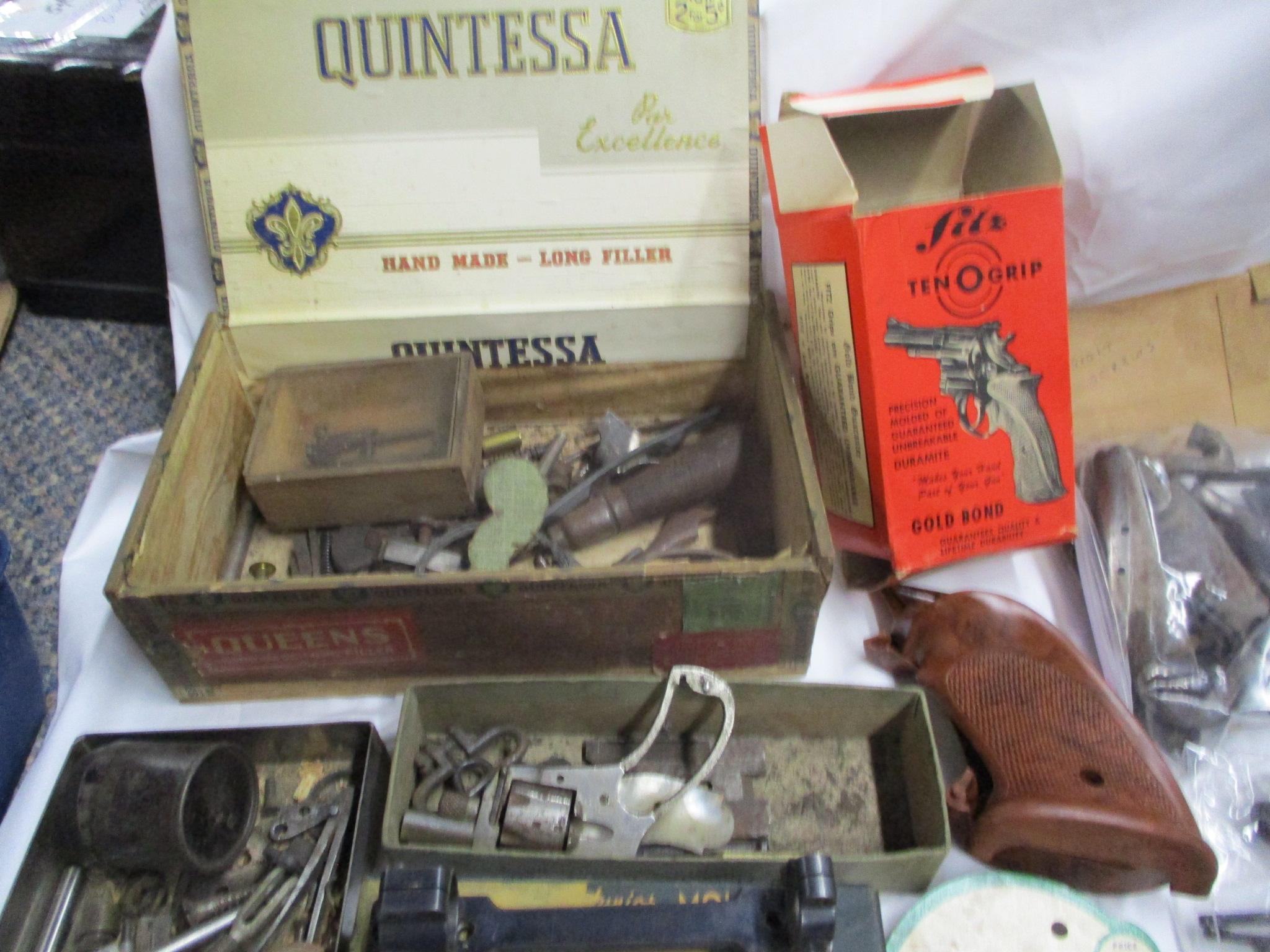 Vintage gun parts & accessories