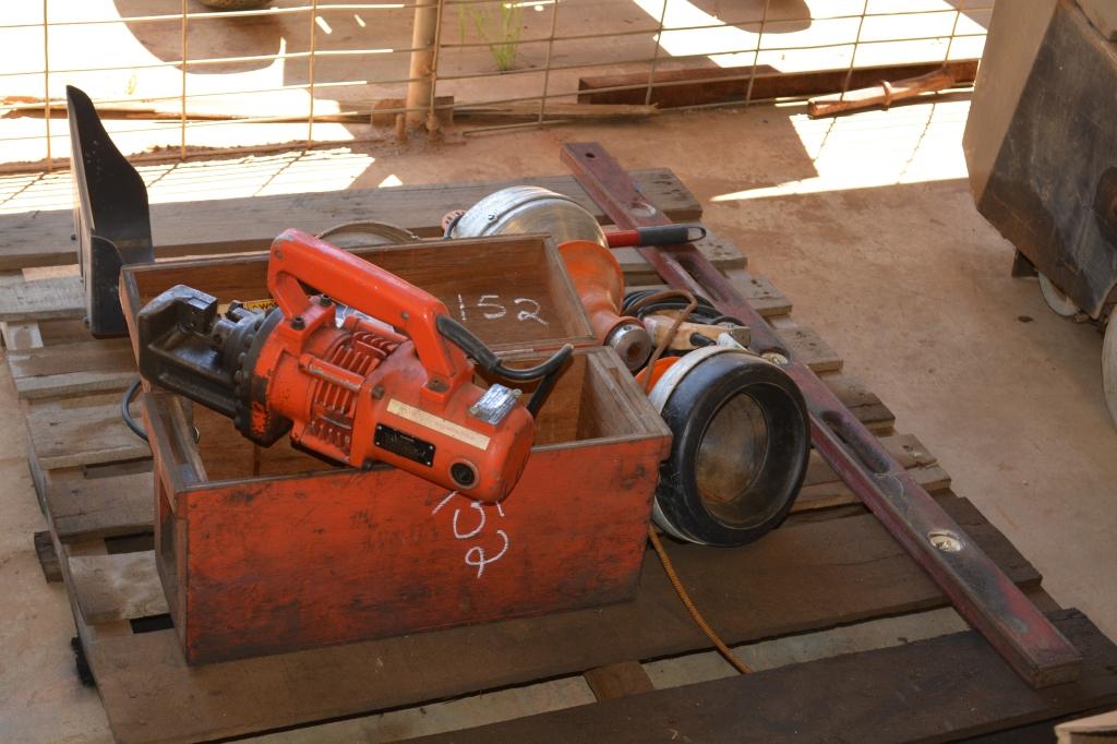 PALLET W/HEAVY DUTY REBAR CUTTER & TOOLS