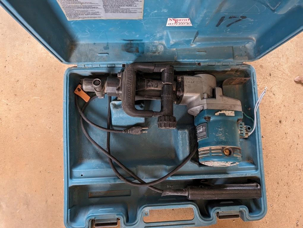 MAKITA HM1211B HAMMER DRILL