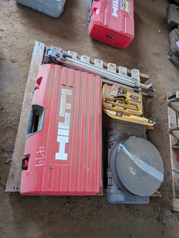 PALLET W/LASER LEVEL, GRINDING WHEELS