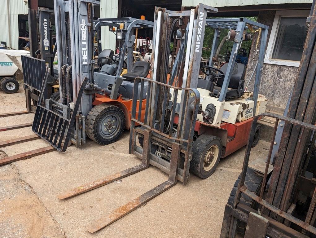 NISSAN 50 DIESEL FORKLIFT