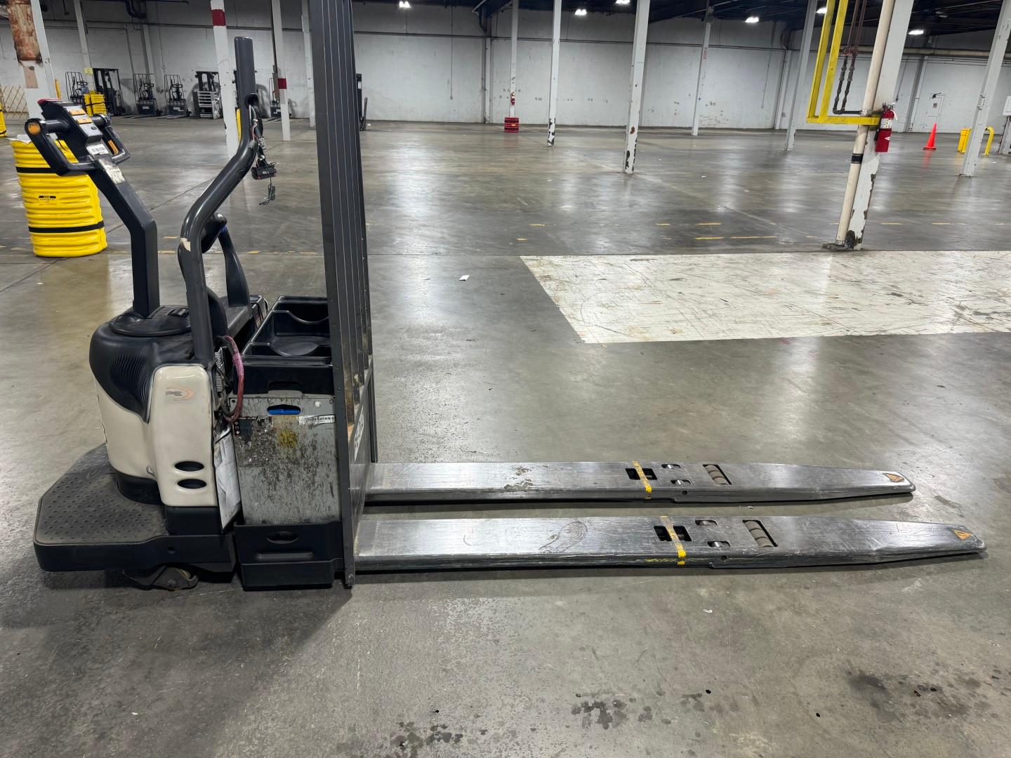 Hamer, SC- Crown Electric Pallet Jack