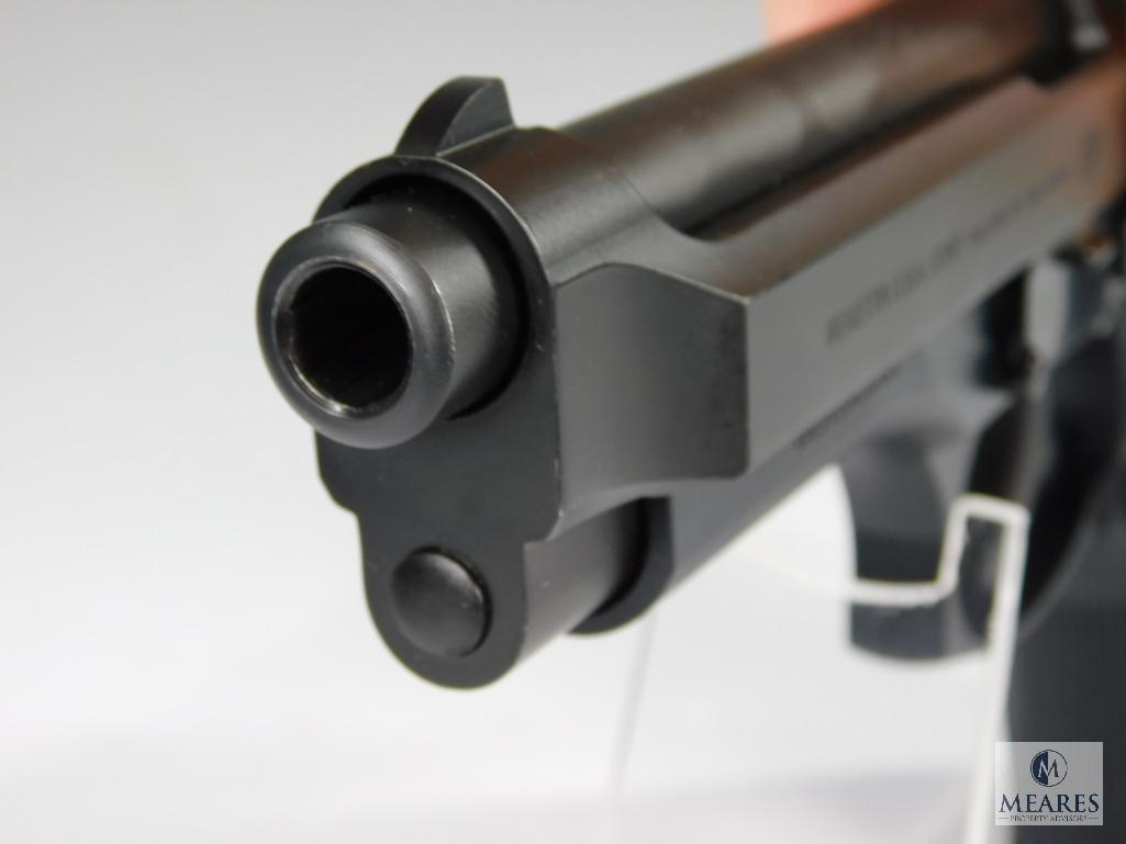 Beretta 92FS Semi-Automatic Pistol Chambered in 9mm (4858)