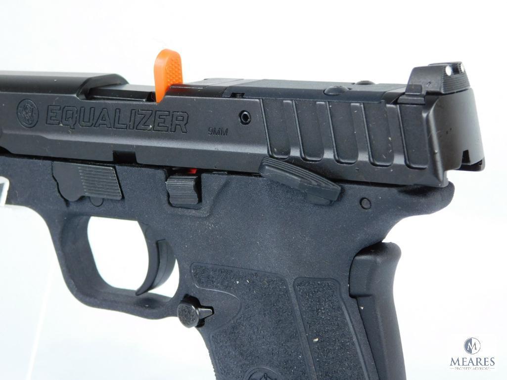 Smith & Wesson Equalizer 9mm Semi-Auto Pistol (5377)