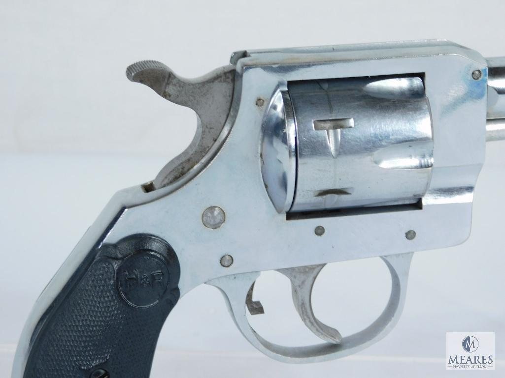 Harrington & Richardson Model 732 Double Action Revolver (5499)