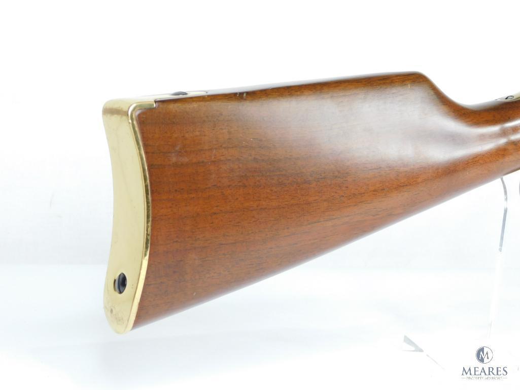 Henry Lever Action Rifle Chambered in .45 Colt (5606)