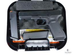 Glock Model 17 Gen 5 9MM Semi Auto Pistol (5200)