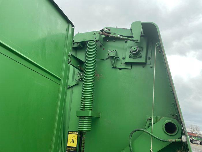 1985 JD 530 ROUND BALER #E00530X687204