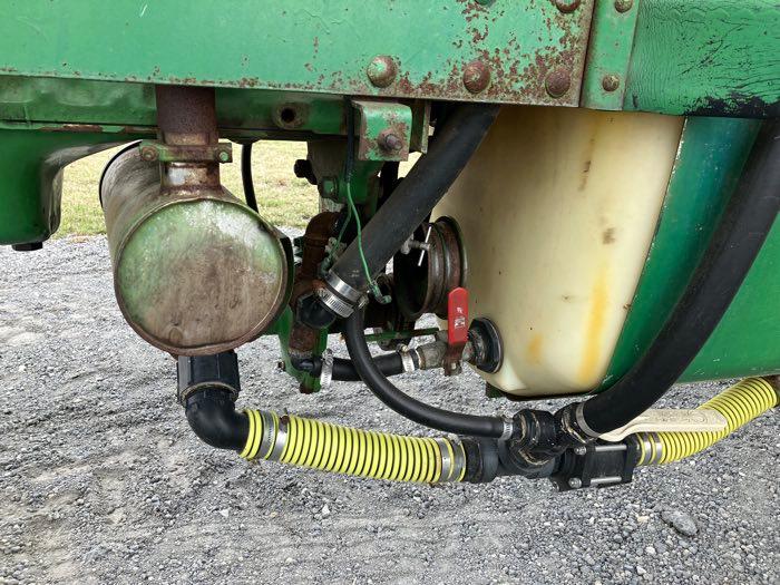 JD 6000 HI BOY SPRAYER #H06000Z015142