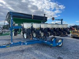 2017 KINZE 3500 PLANTER