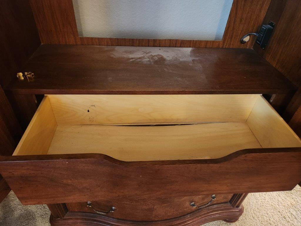 Thomasville "British Gentry" Door Chest