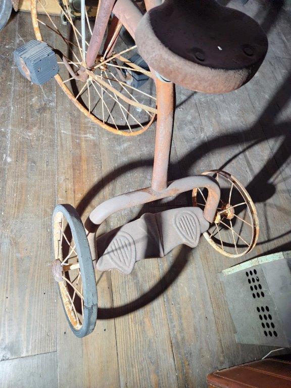 Vintage Collectible Tricycle - Poor Condition