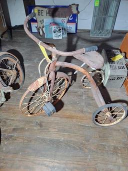 Vintage Collectible Tricycle - Poor Condition