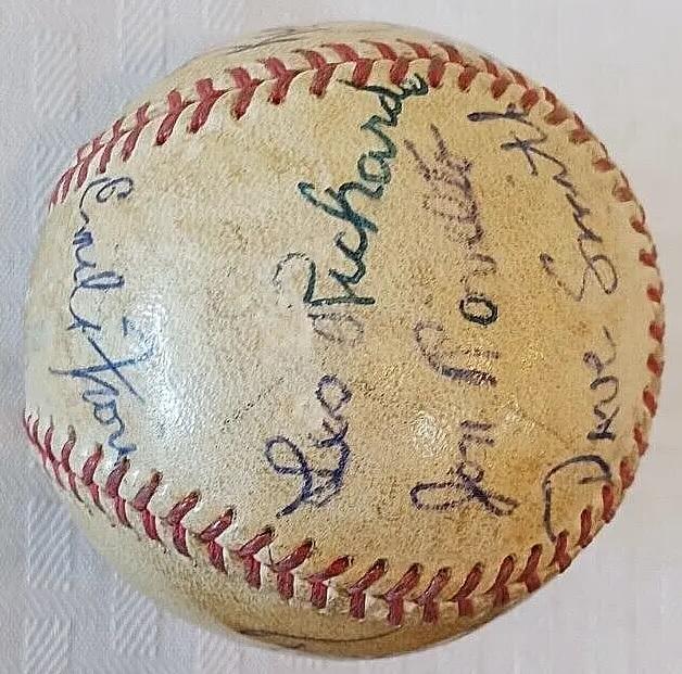 Vintage 1956 St Petersburg Saints Team FSL Baseball 16 Signatures Yankees Silvestri Sign-ed Auto