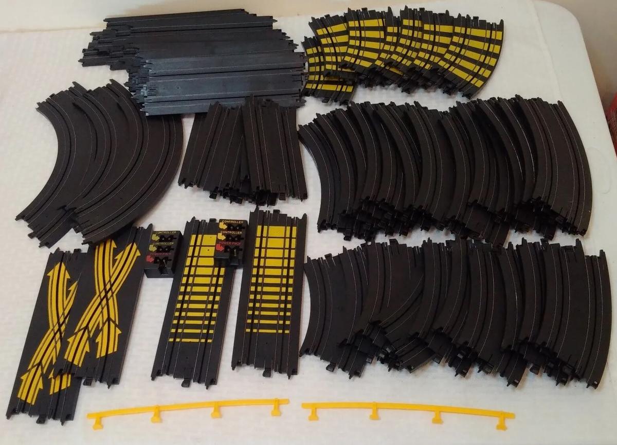 55 Piece Track Lot Vintage Tyco Slot Car 6'' Curve 9'' Terminal Lane Changer Ho 1980s 1990s