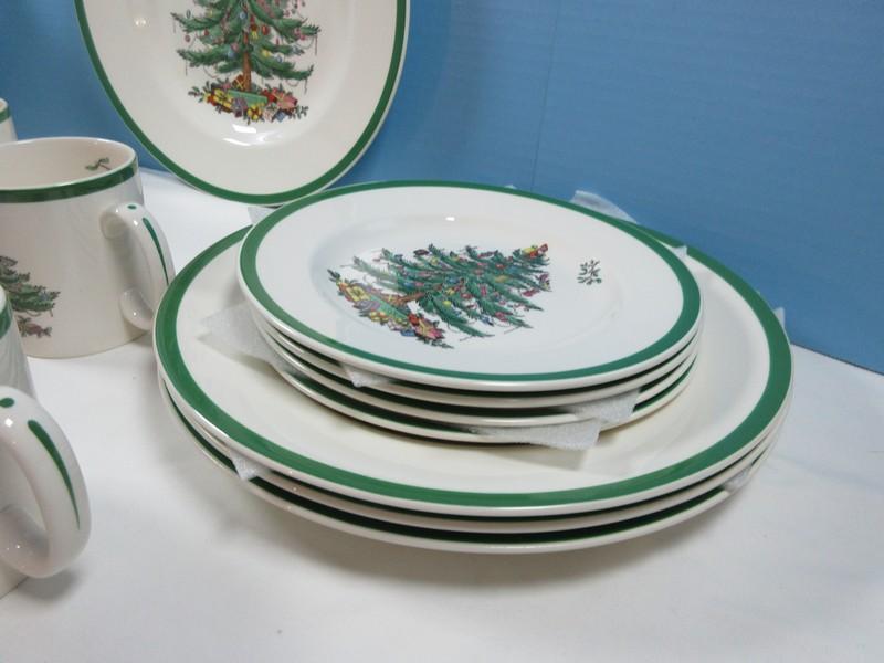 12pc Set Spode China Christmas Tree-Green Trim Pattern Buffet Set 4 Each Dinner Plates, Salad