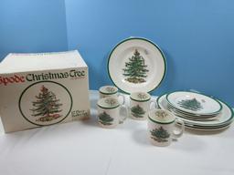 12pc Set Spode China Christmas Tree-Green Trim Pattern Buffet Set 4 Each Dinner Plates, Salad