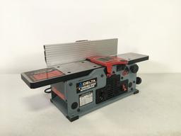 Delta 6” Variable Speed Bench Jointer