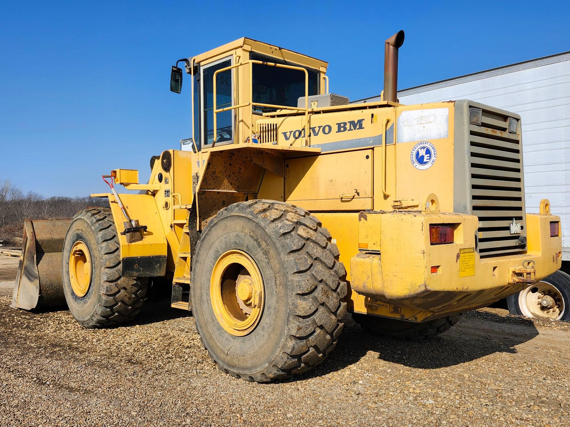 Volvo BM L180 Rubber Tired Loader