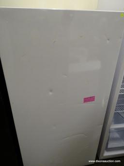 (R1) CRITERION 17.9 CU.FT. WHITE AUTOMATIC DEFROST UPRIGHT FREEZER. MODEL CUF179WD1W. RETAILS FOR