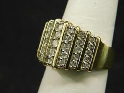 10K Yellow Gold - Ring - Size 8 - Clear Stones - 6.2 Grams TW