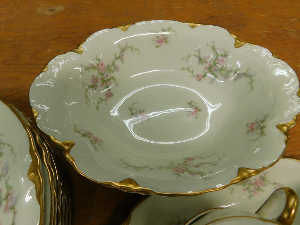 61 Piece Warwick China Set - USA