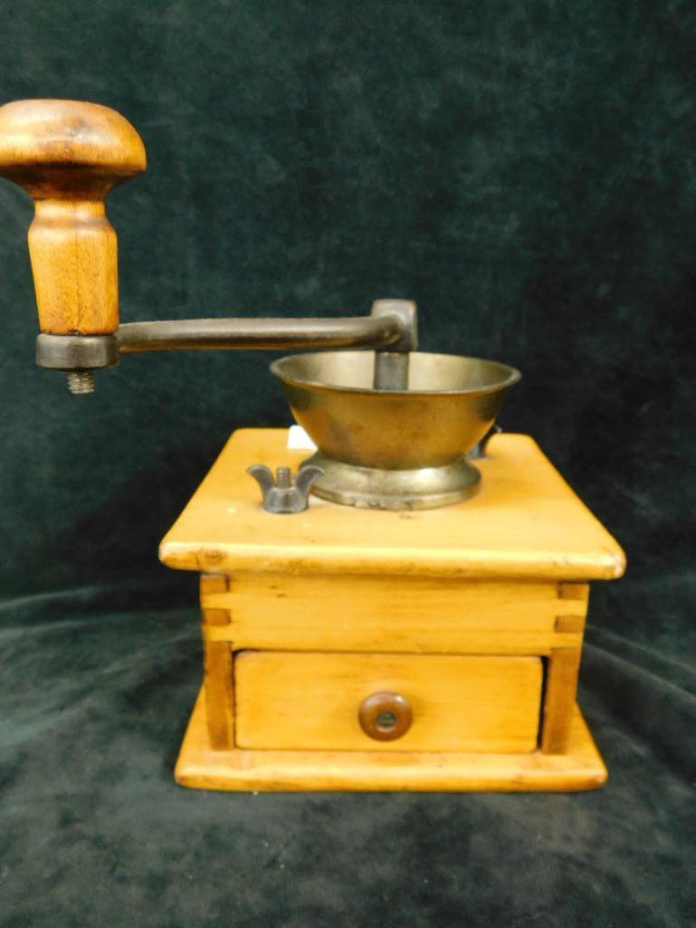 Vintage Wood and Cast Iron Coffee Grinder with Drawer - 8.5" x 9.5" x 6"
