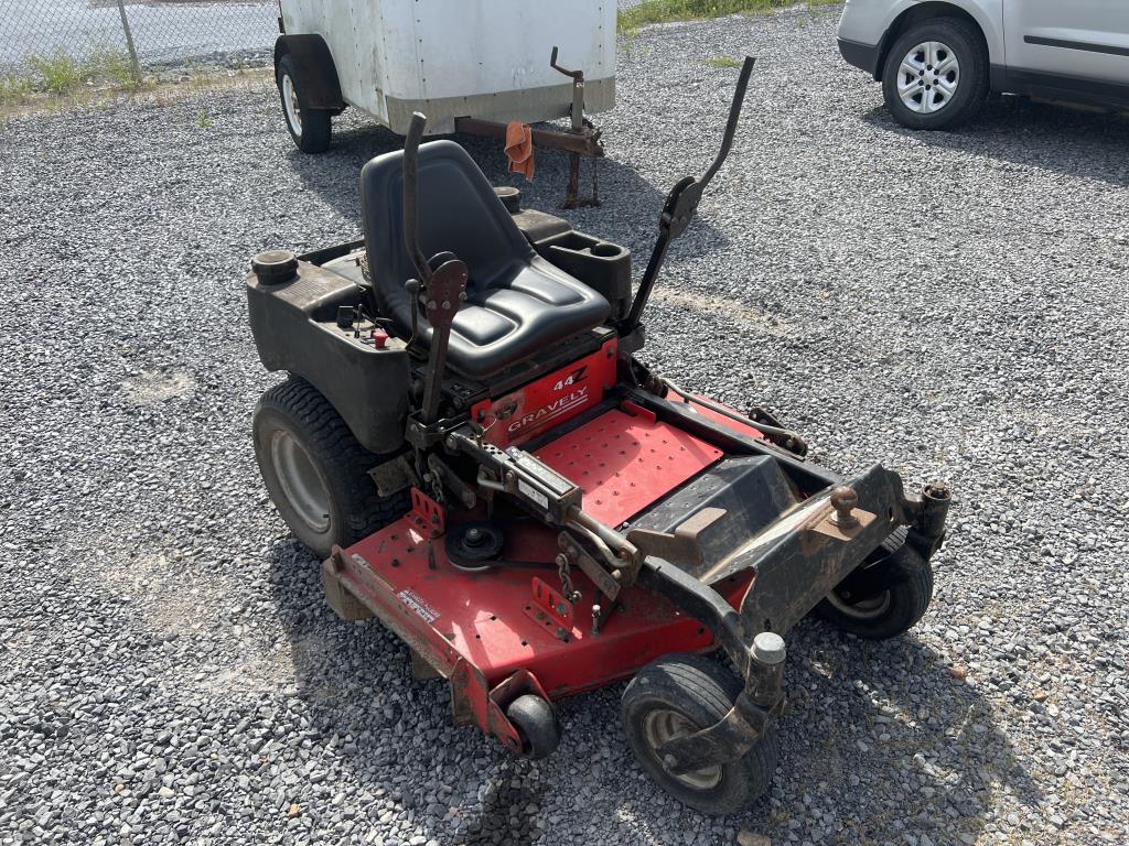 Gravely 44Z 44 in. Zero Turn Mower