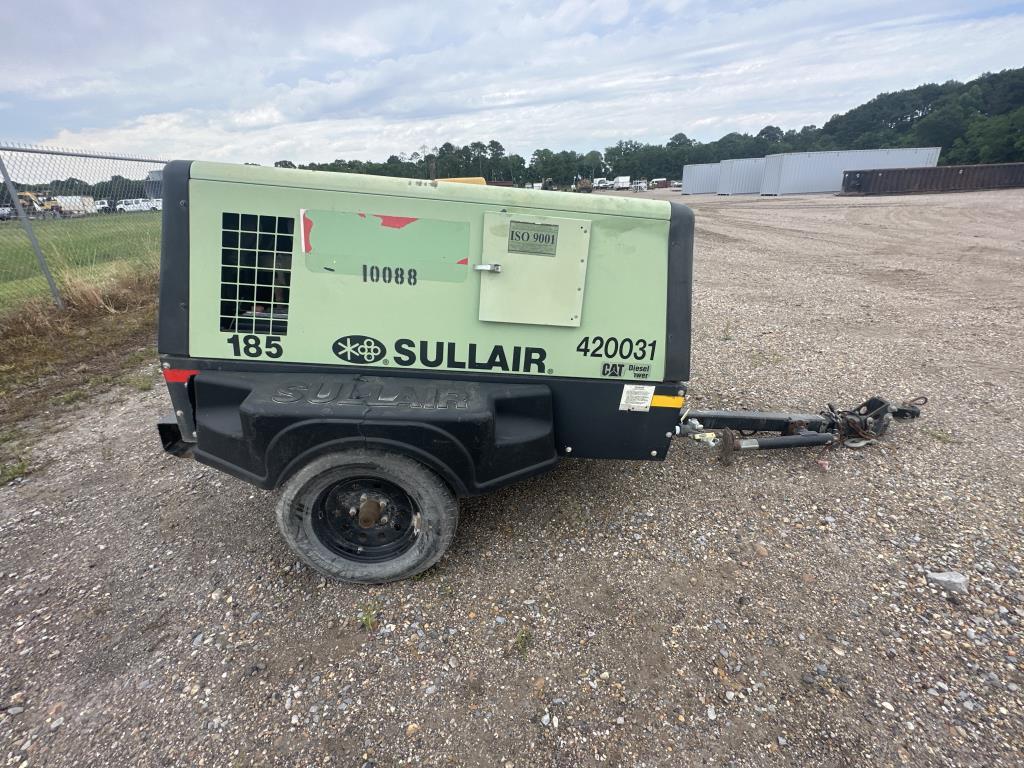 Sullair 185DPQ CAi4 EPA Air Compressor Trailer