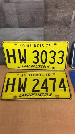 6) VINTAGE U.S. LISCENSE PLATES