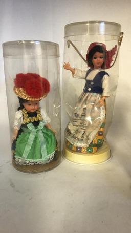 DOLLS FROM AROUND THE WORLD