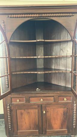 ANTIQUE ENGLISH CORNER DISPLAY CABINET