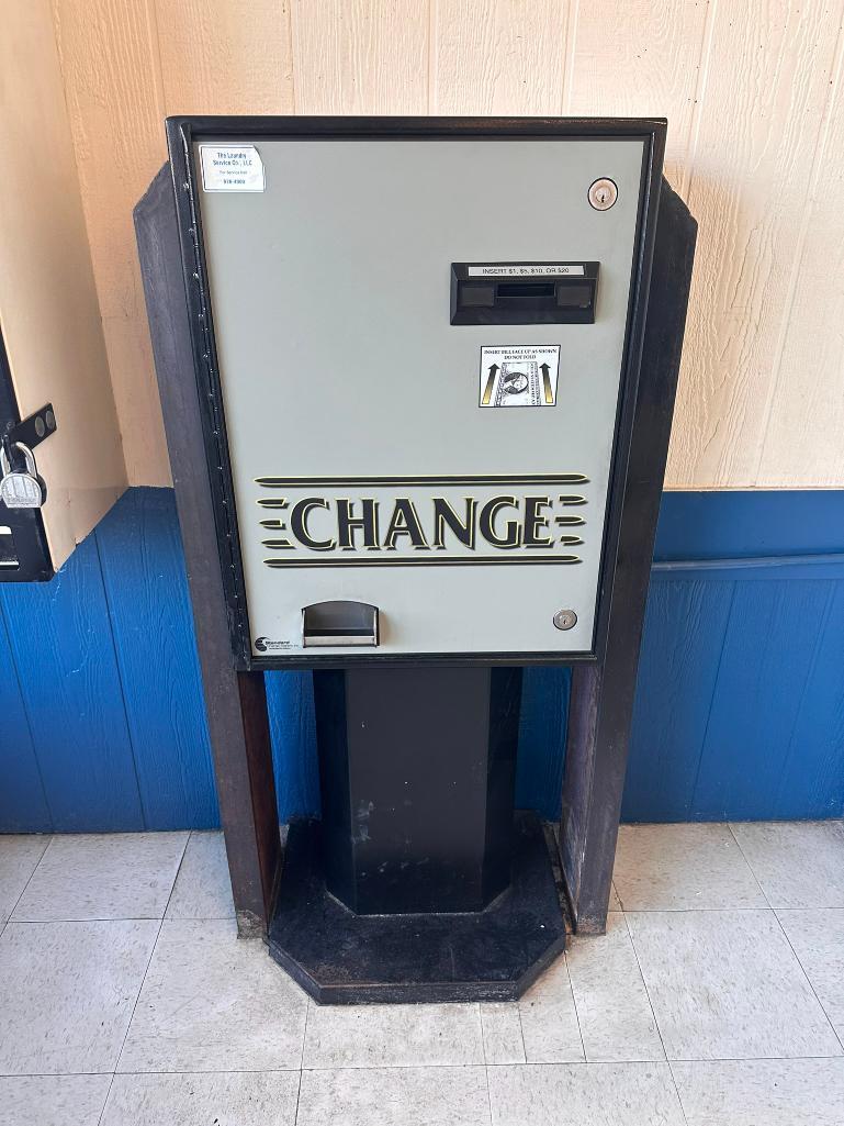 Standard Change-Makers Front Load Change Machine w/ One Bill Acceptor on HD Cast Iron Base