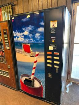 Coin-Op Soda Pop Machine w/ Dollar Changer