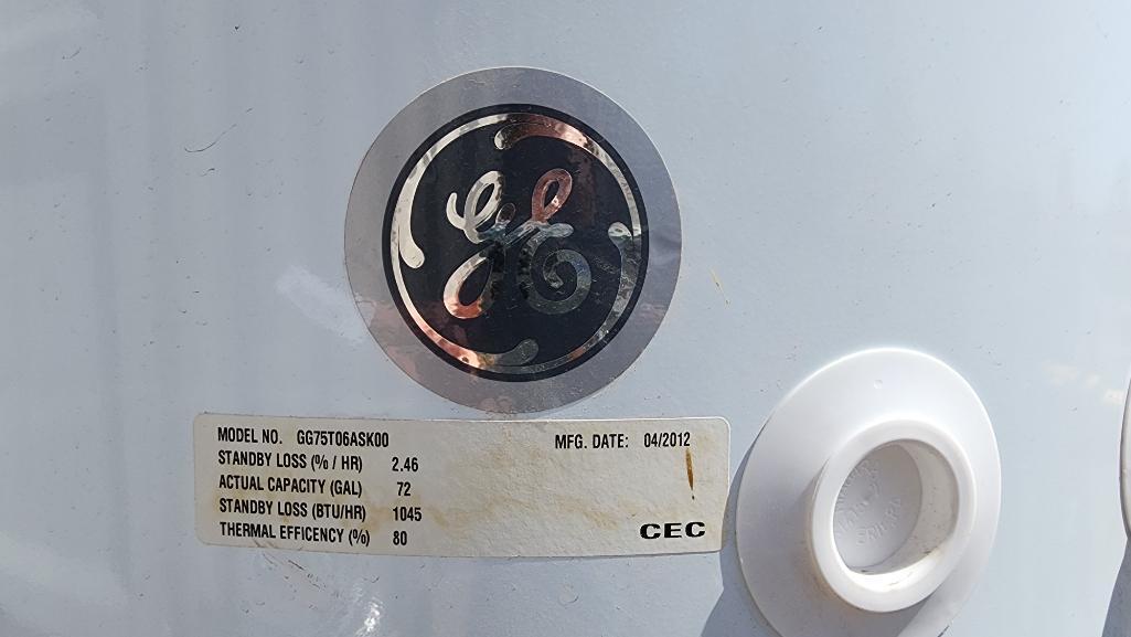 GE 6YR Model GELN0412101133, 75 Gallon, Natural Gas Water Heater, Mfg. 2012, Clean, Untested