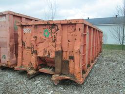 ROLLOFF CONTAINER 30' ROLL OFF CONTAINER buyer responsible for loading / acheteur responsible du